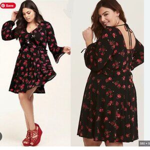 Torrid black floral jersey knit skater dress with a ruffled V-neck, SZ L